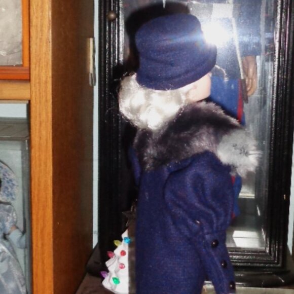 FABULOUS GRAND HOTEL REPLICA WORN BY GRETA GARBO-FABULOUS COAT,HAT-EXCELLENT- - Picture 2 of 7